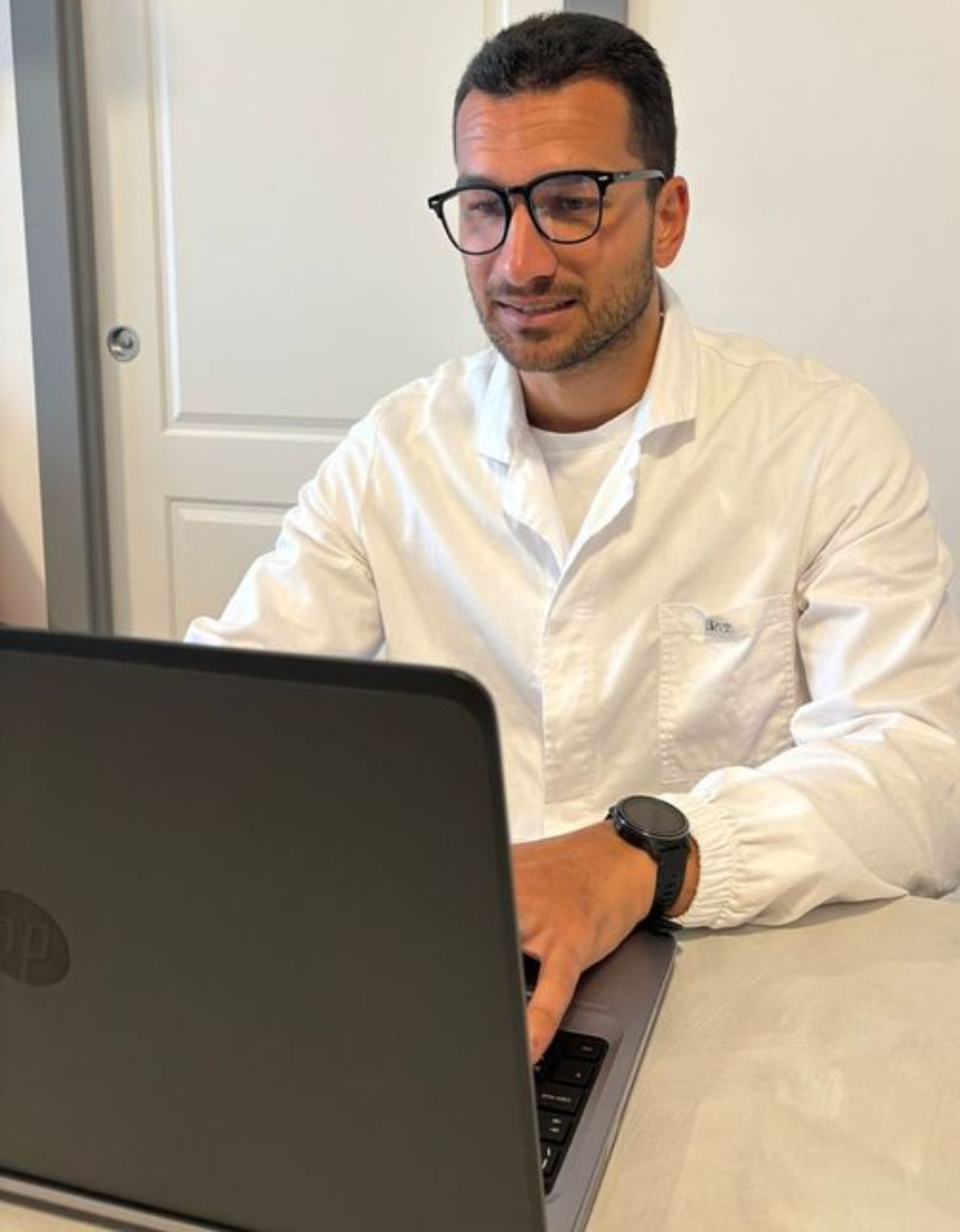 Manuel Liberti in visita online